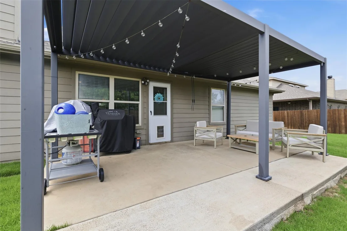 Photo of 800 Silverthorne Drive