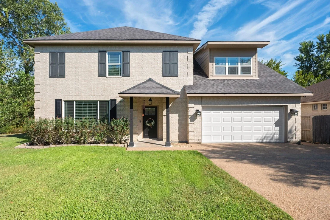 Photo of 2307 Carisbrooke Loop