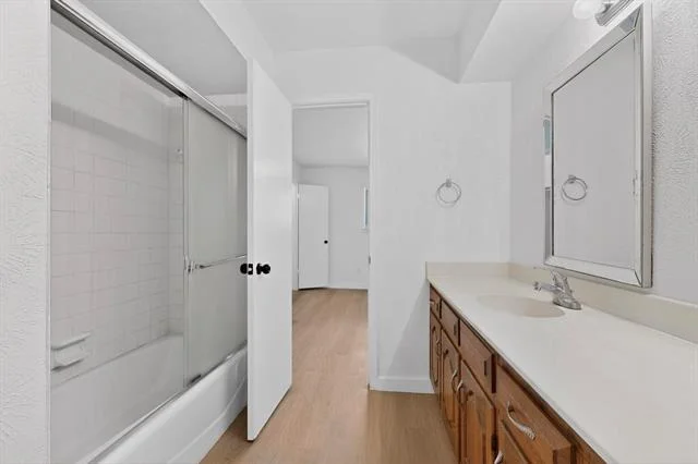Photo of 213 Gregory Drive