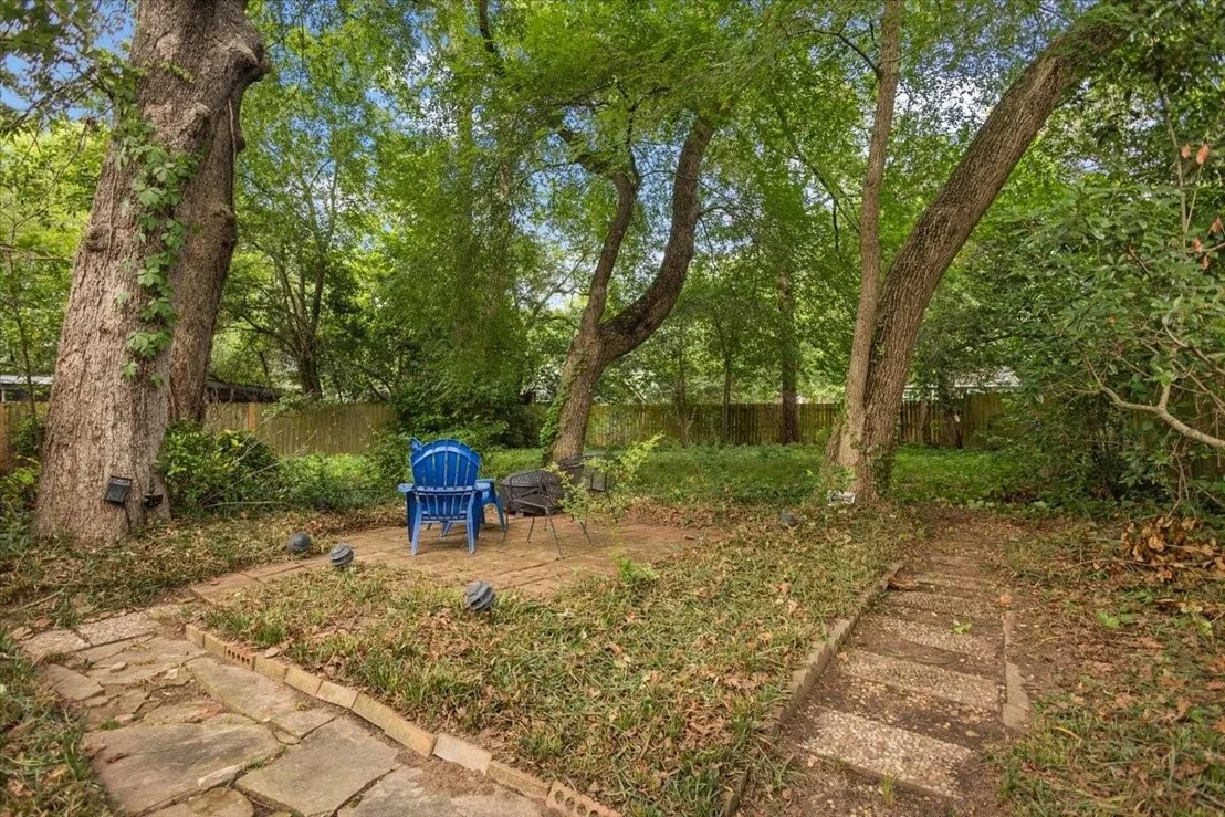 Photo of 241 Hideaway Lane Central