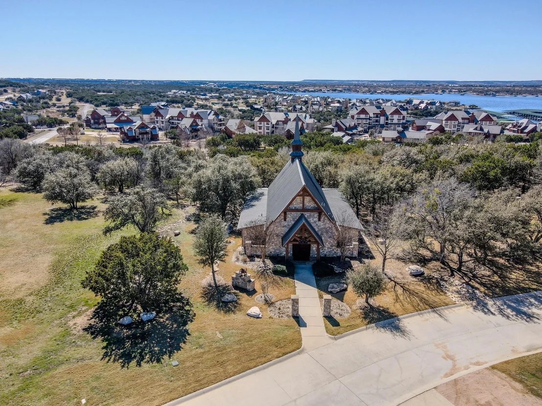 Photo of 1011 Grandview Drive
