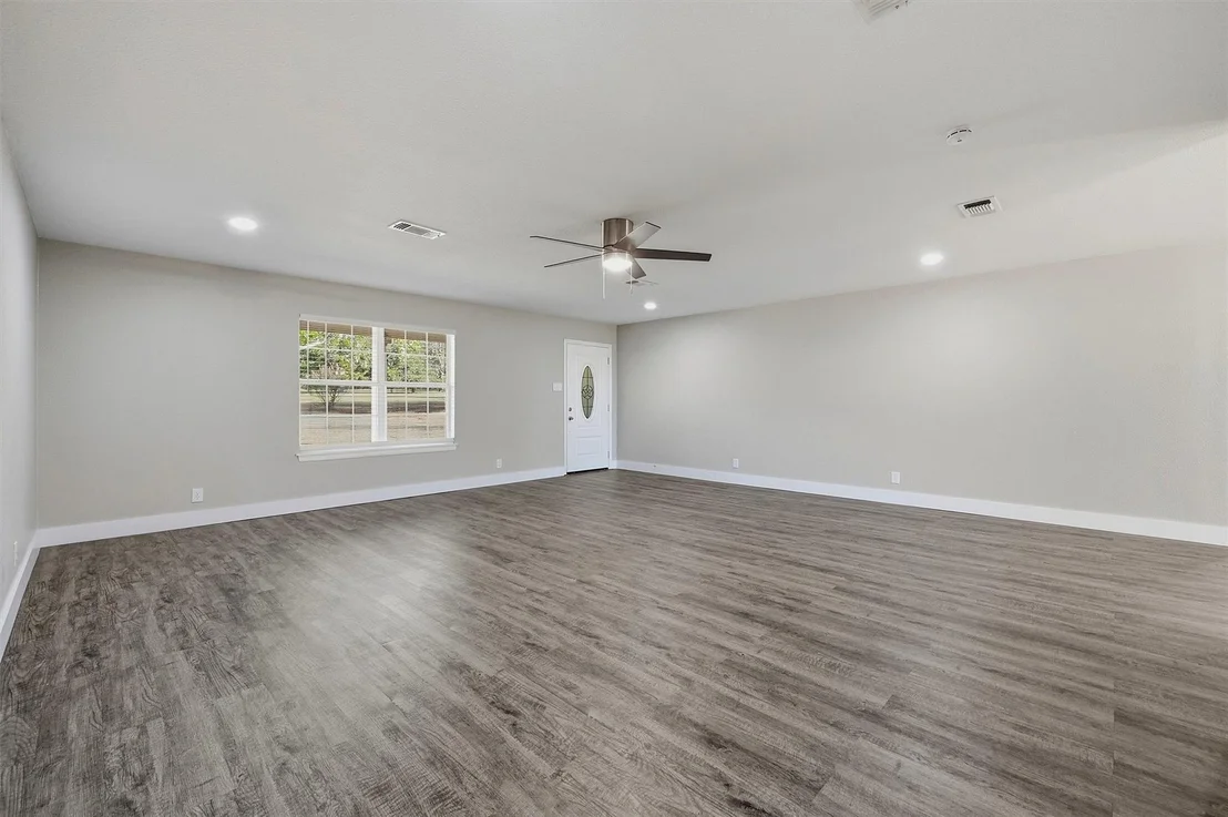 Photo of 566 Mccraw Lane