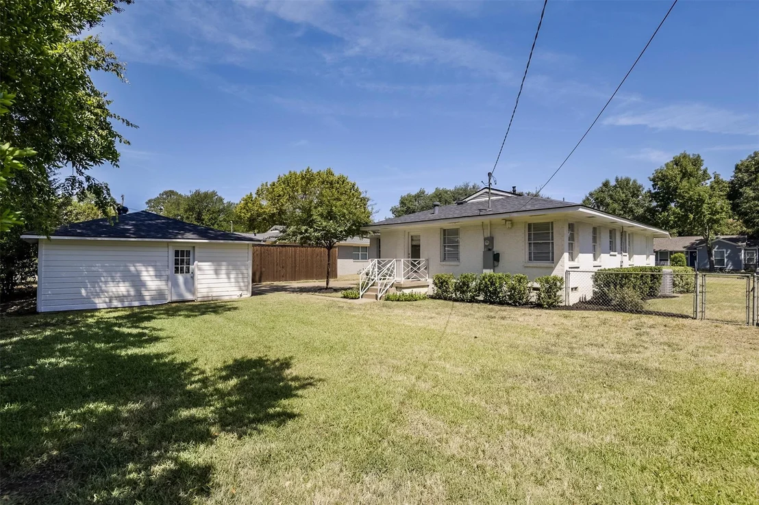 Photo of 1320 Barnes Drive