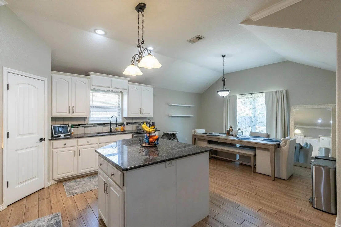 Photo of 3009 Sterling Street