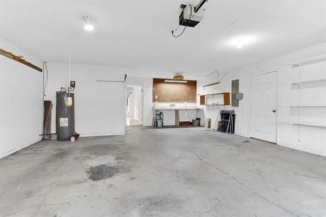 Photo of 1633 Brookhollow Drive
