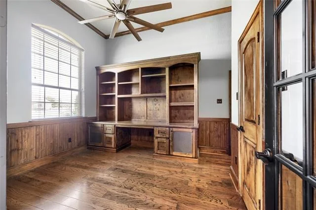 Photo of 1501 Willow Tree Drive
