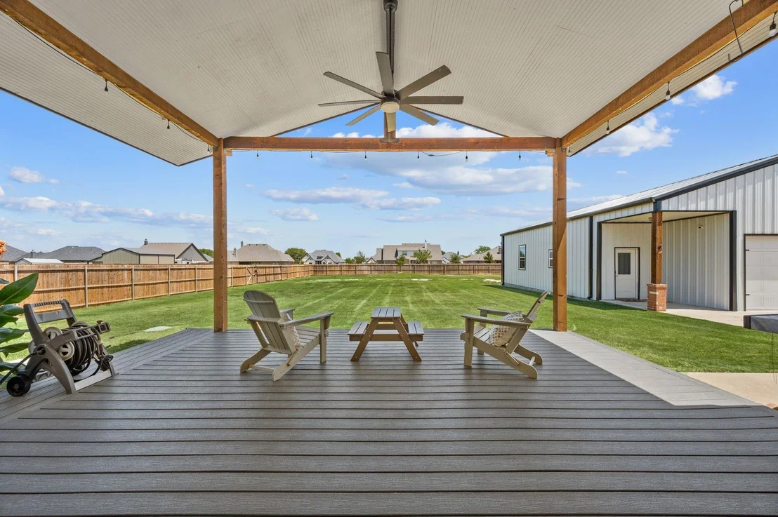 Photo of 8908 Lazy Oak Drive
