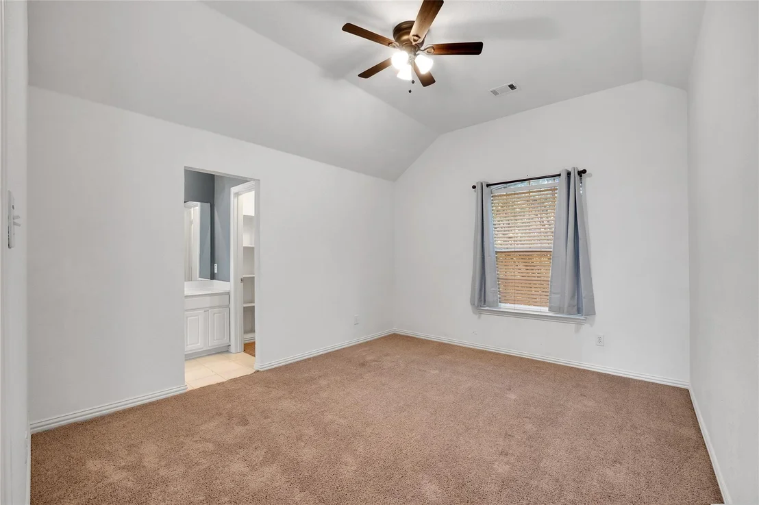 Photo of 2106 Hillside Drive