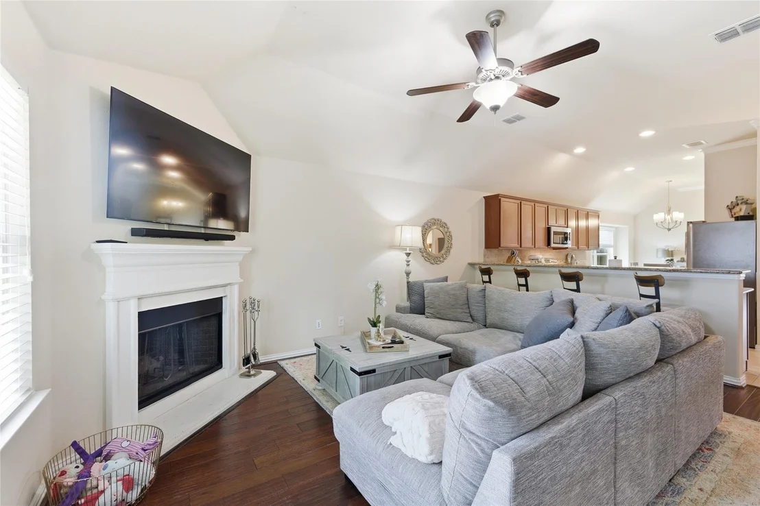 Photo of 800 Silverthorne Drive