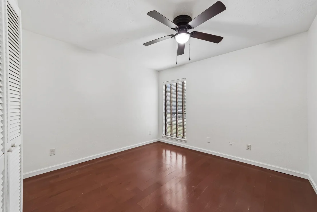 Photo of 10239 Green Ash Road