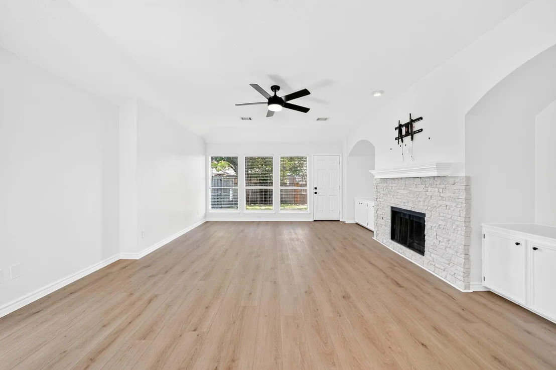 Photo of 7606 Harbor Drive