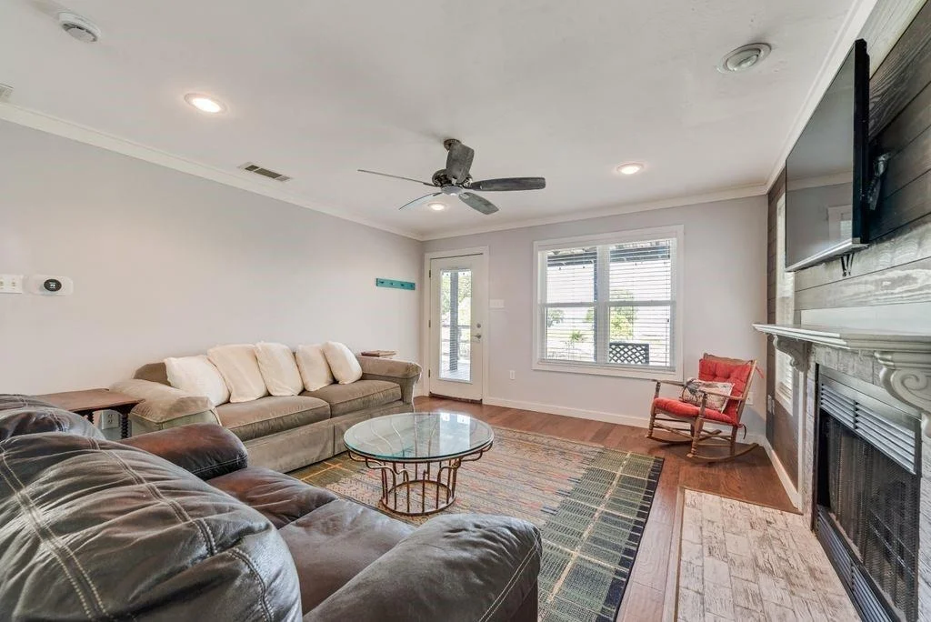 Photo of 1016 Shoreline Drive