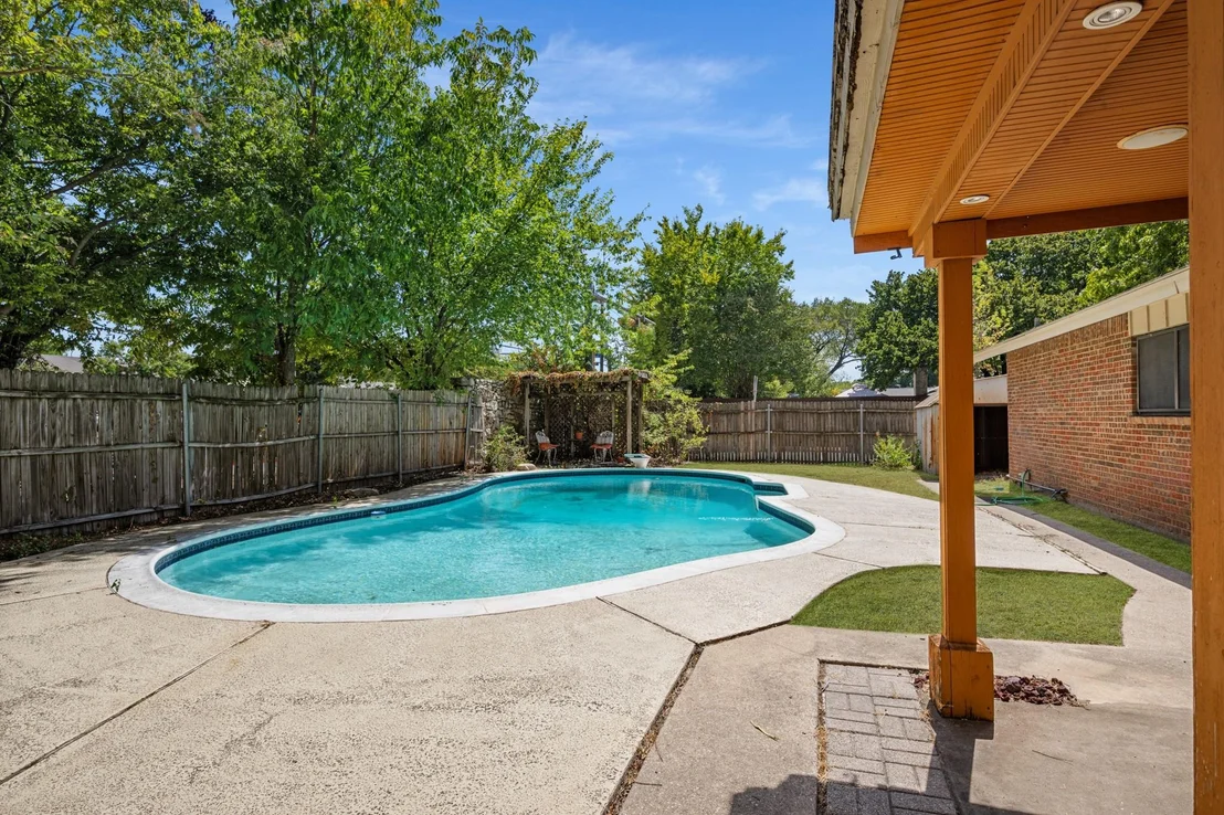 Photo of 419 Buffalo Drive