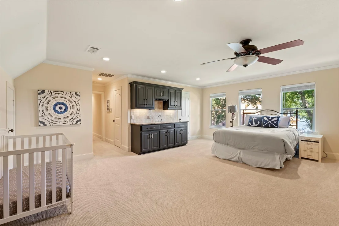 Photo of 636 Turner Drive