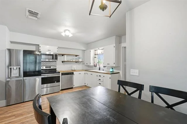 Photo of 512 Yucca