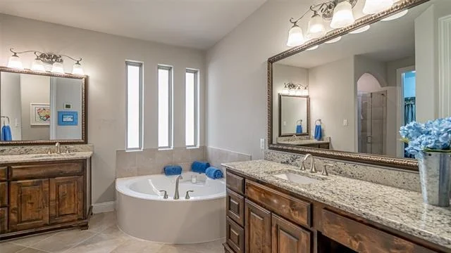 Photo of 7033 Benjamin Way