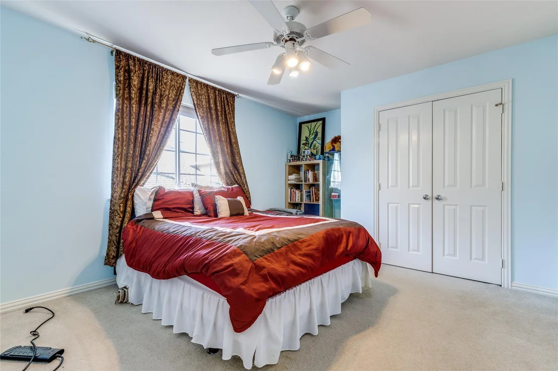 Photo of 5929 Pebblestone Lane