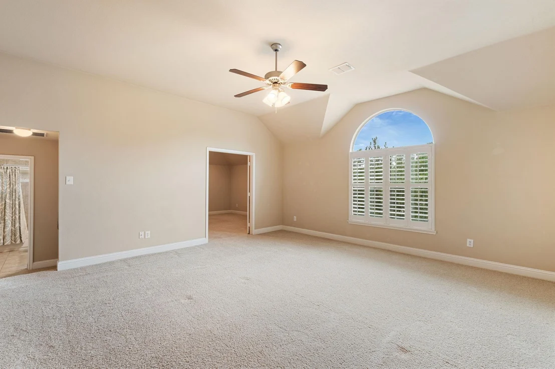 Photo of 1750 Lake Forest Drive