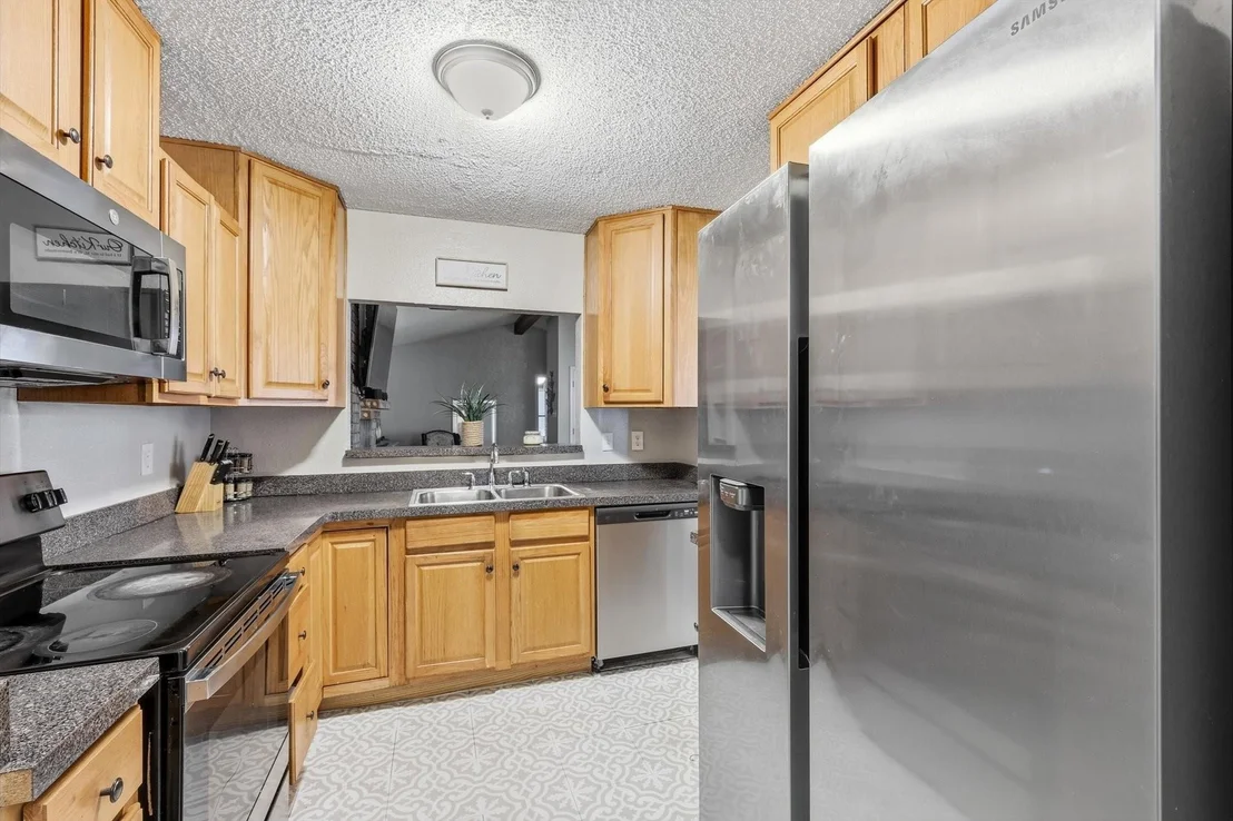 Photo of 1312 Hackamore Street