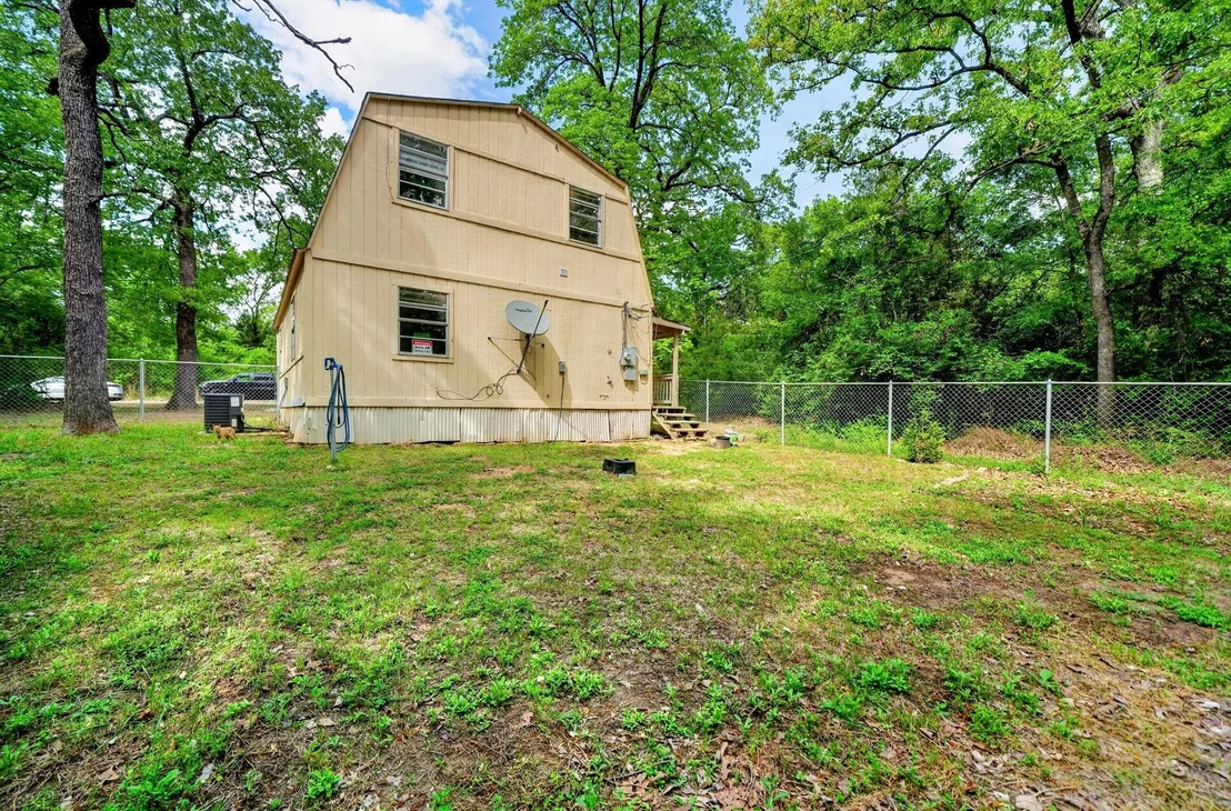 Photo of 7115 Brokenbow Drive