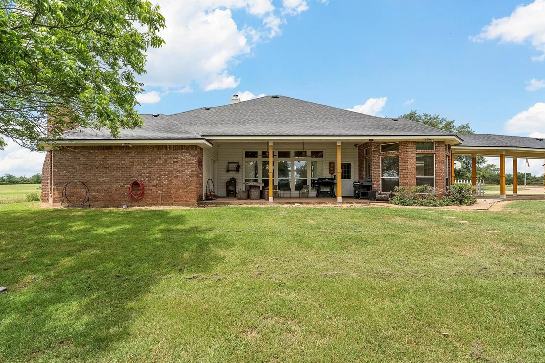 Photo of 654 County Road 473