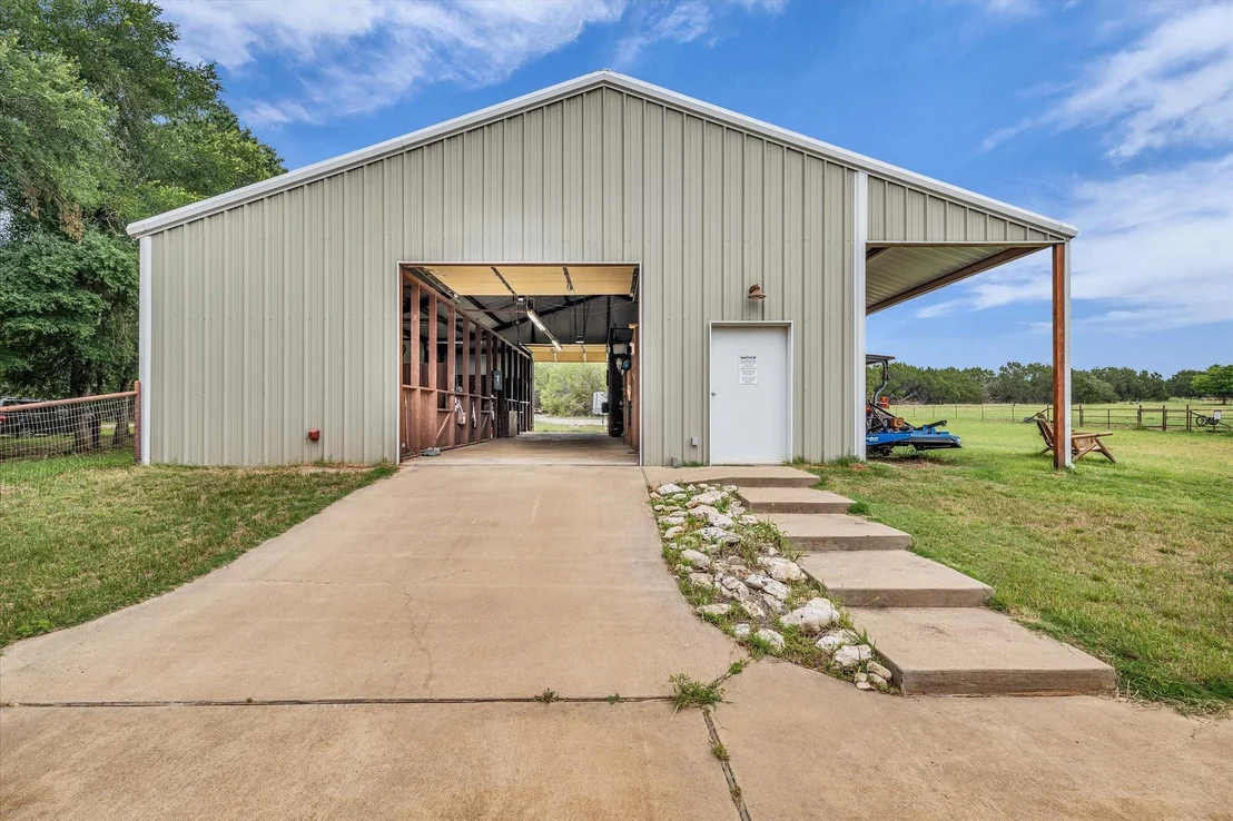 Photo of 613 Bone Road