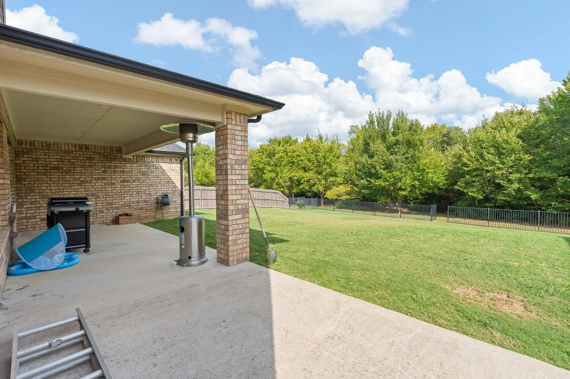 Photo of 3137 Shoreline Drive