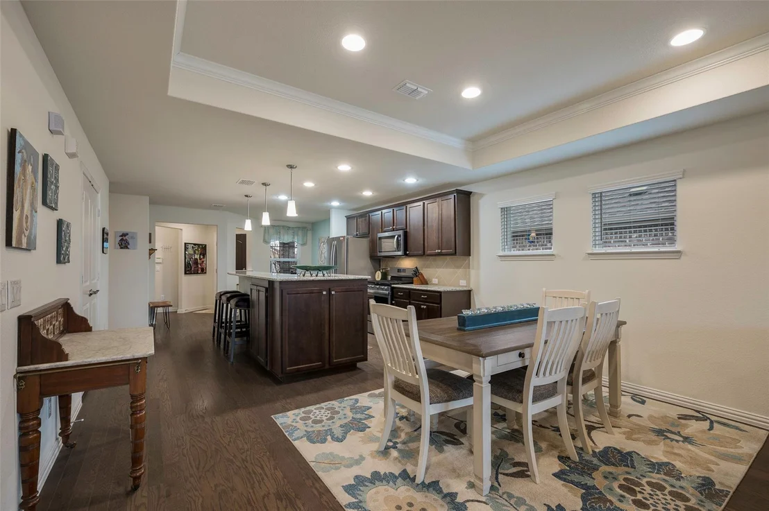Photo of 7629 Parade Drive