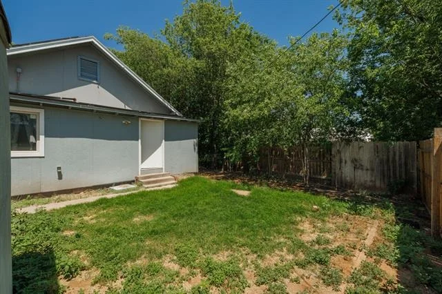 Photo of 925 Palm Street