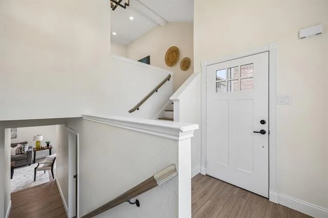 Photo of 1601 Kingspoint Drive