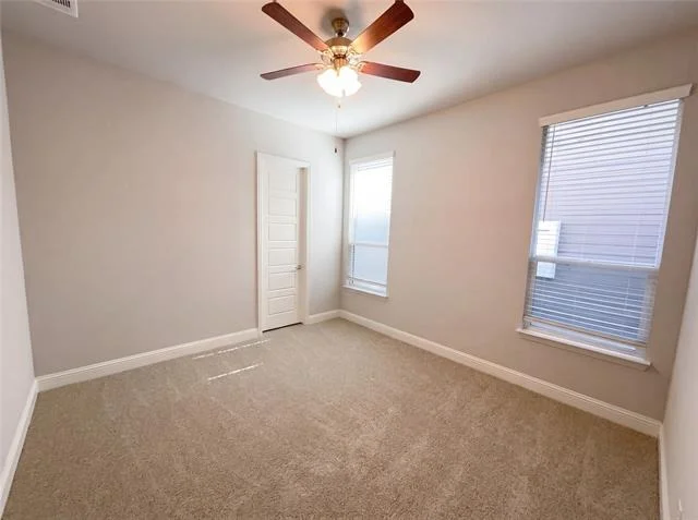 Photo of 2221 Laguna Drive