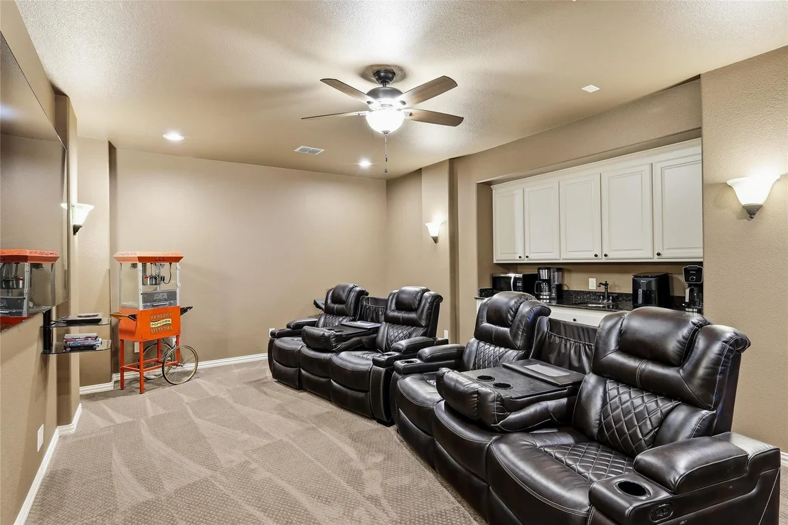 Photo of 9031 Cedar Ridge