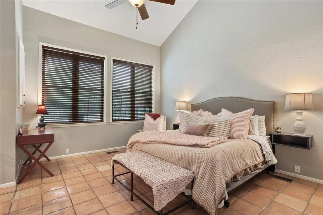 Photo of 2424 Richards Drive