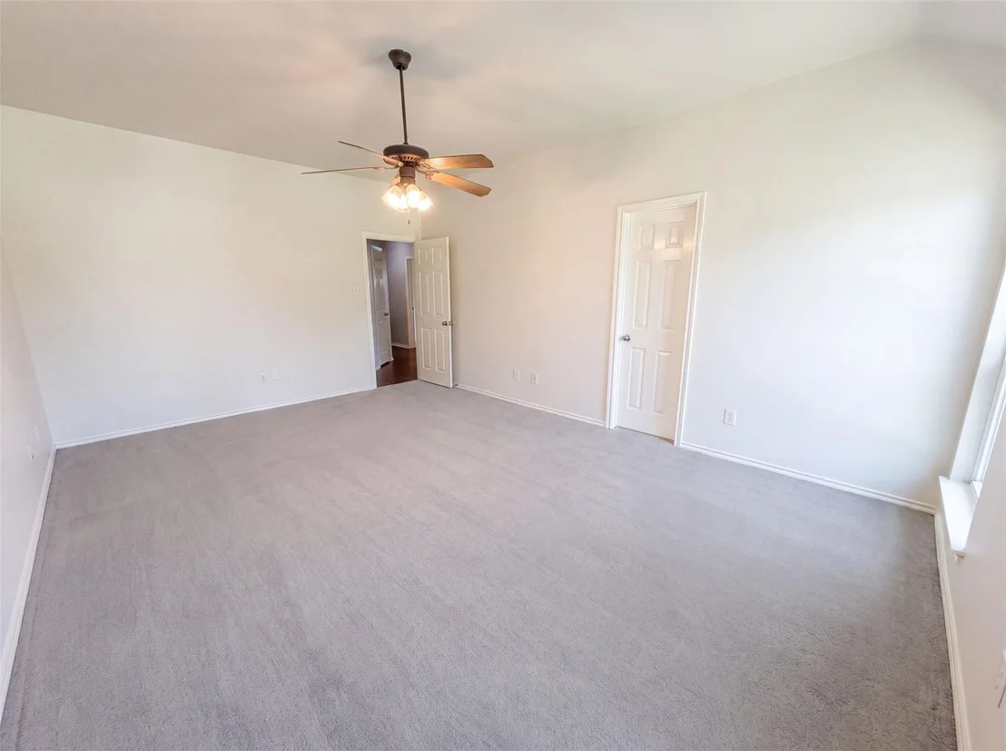 Photo of 324 Cascade Drive
