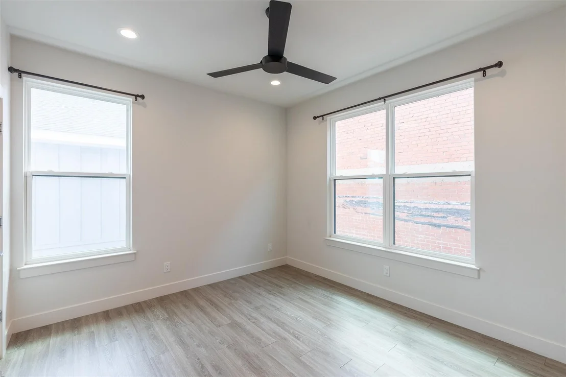 Photo of 208 Pecan Street