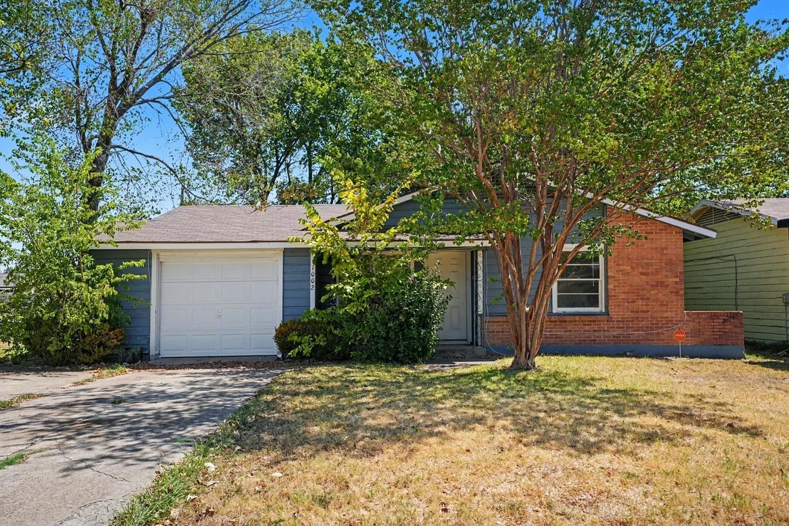 Photo of 1002 Pampa Drive