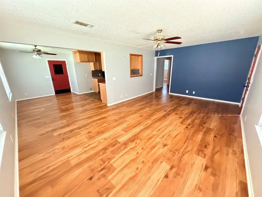 Photo of 2307 Arapaho Drive