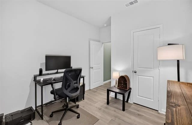 Photo of 905 Cawthorne Trail