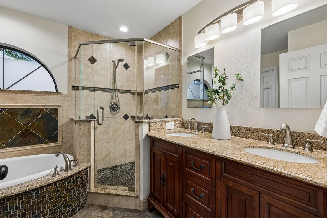 Photo of 1015 Sandy Creek Drive