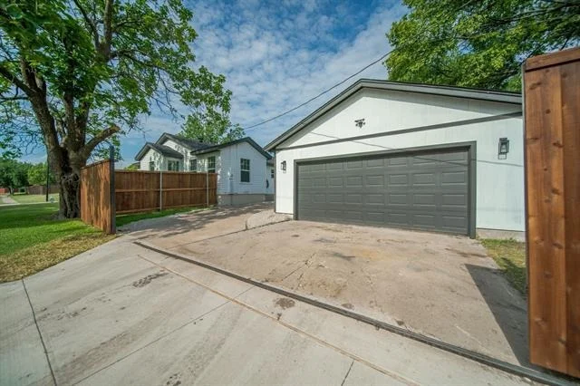 Photo of 301 Buhler Drive