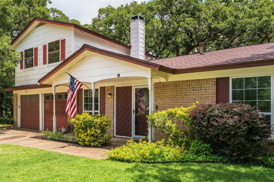Photo of 2930 Duff Drive
