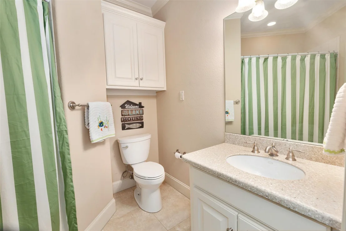 Photo of 229 Lakeside Drive