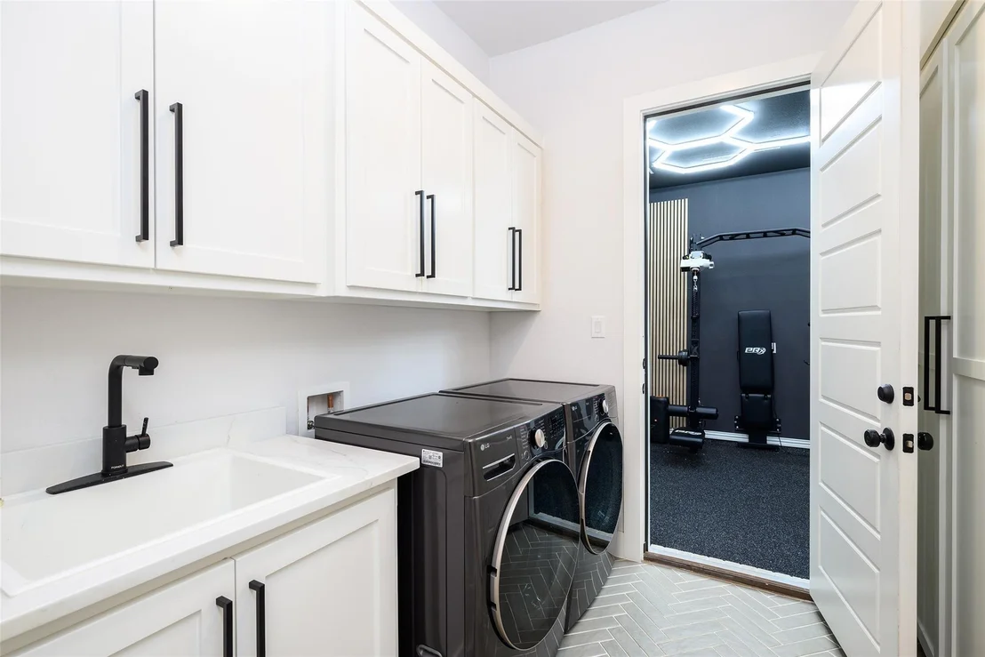Photo of 1525 Langford Lane