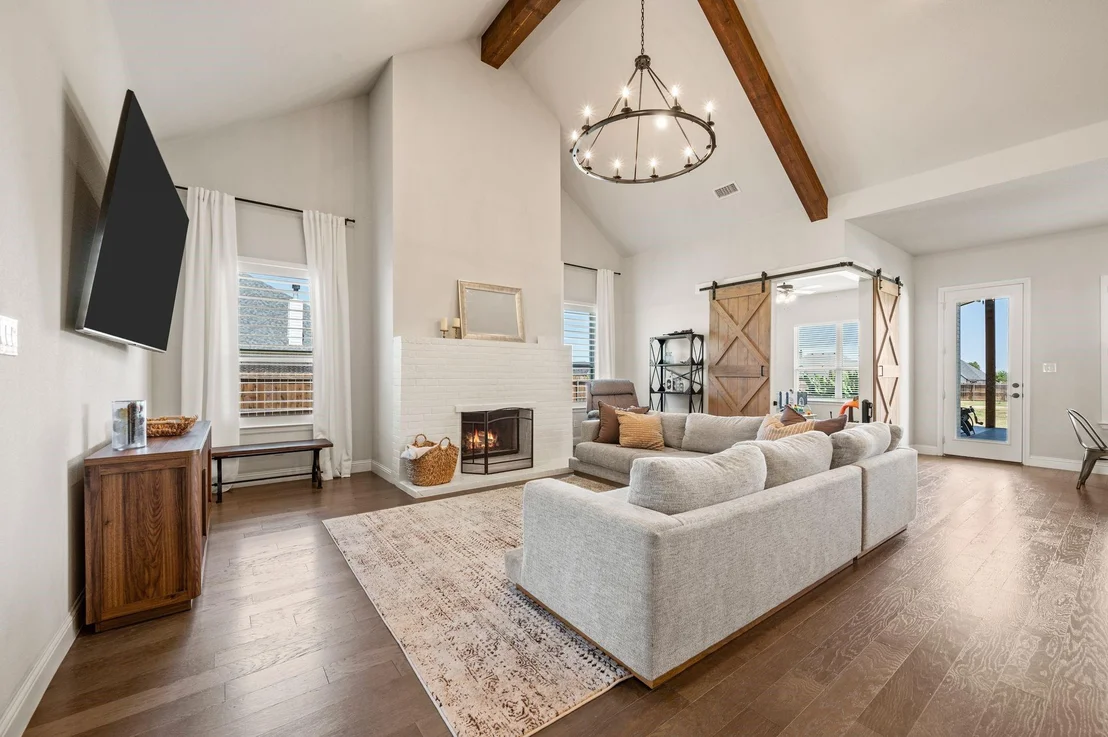 Photo of 8908 Lazy Oak Drive