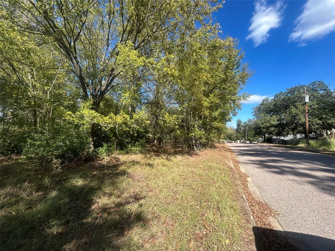 Photo of 11 Bayshore Drive