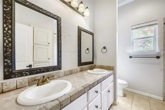 Photo of 1501 Willow Tree Drive