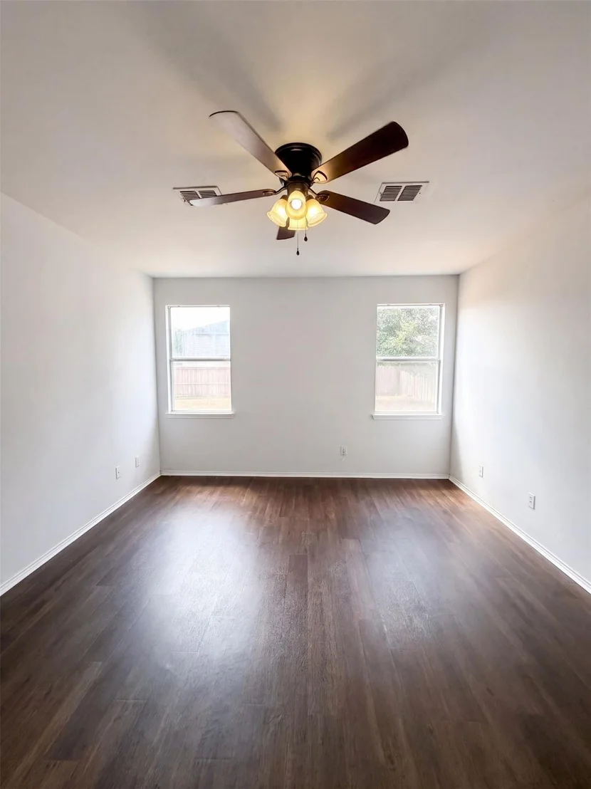 Photo of 2220 Sumac Drive