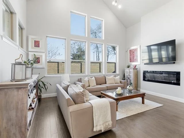 Photo of 900 Panorama Drive