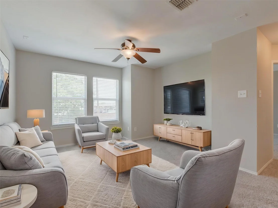 Photo of 4629 Indian Rock Drive