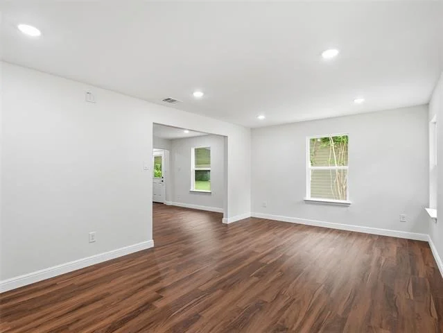 Photo of 706 Emery Street